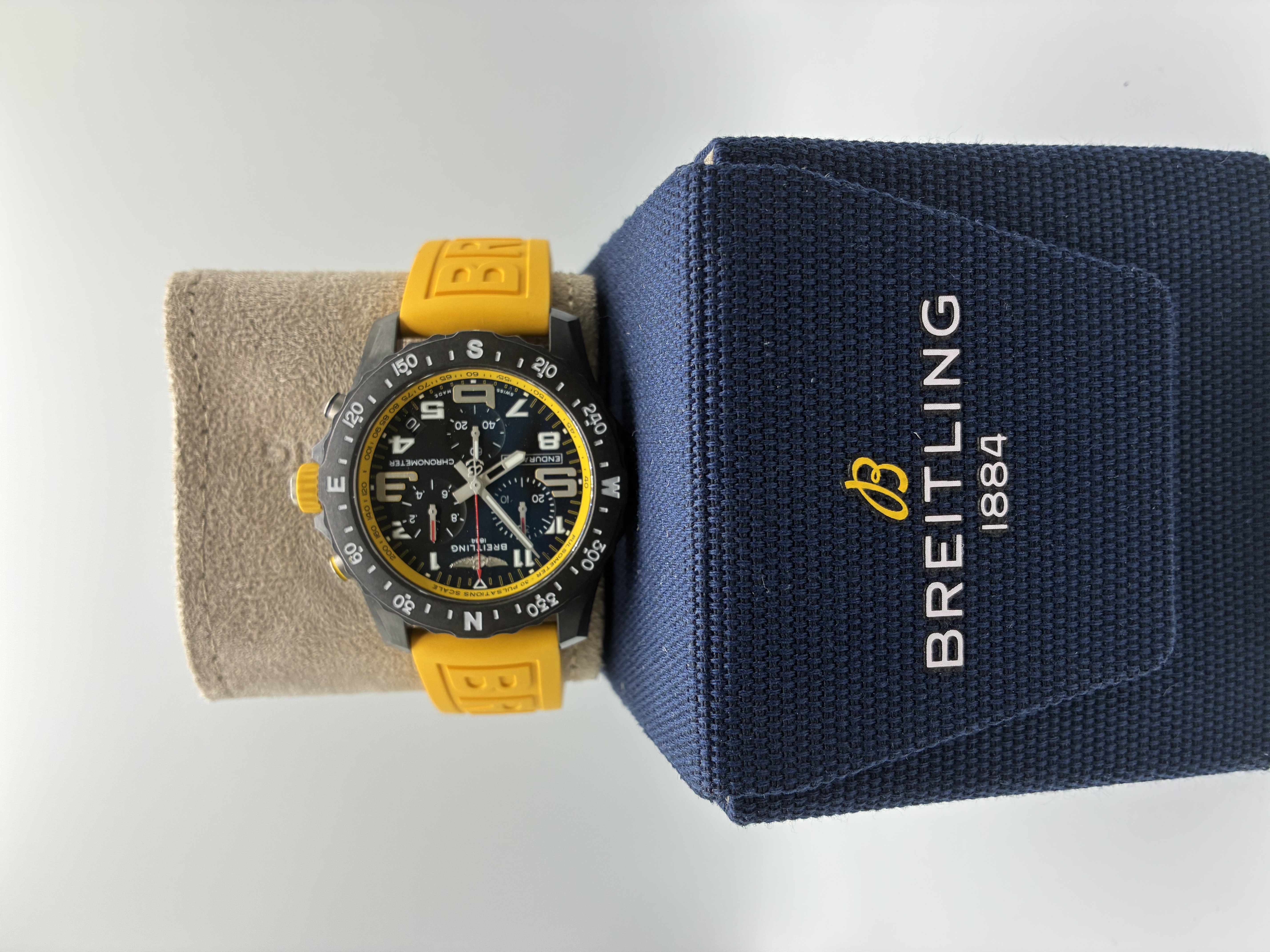 Breitling Endurance Pro 44mm