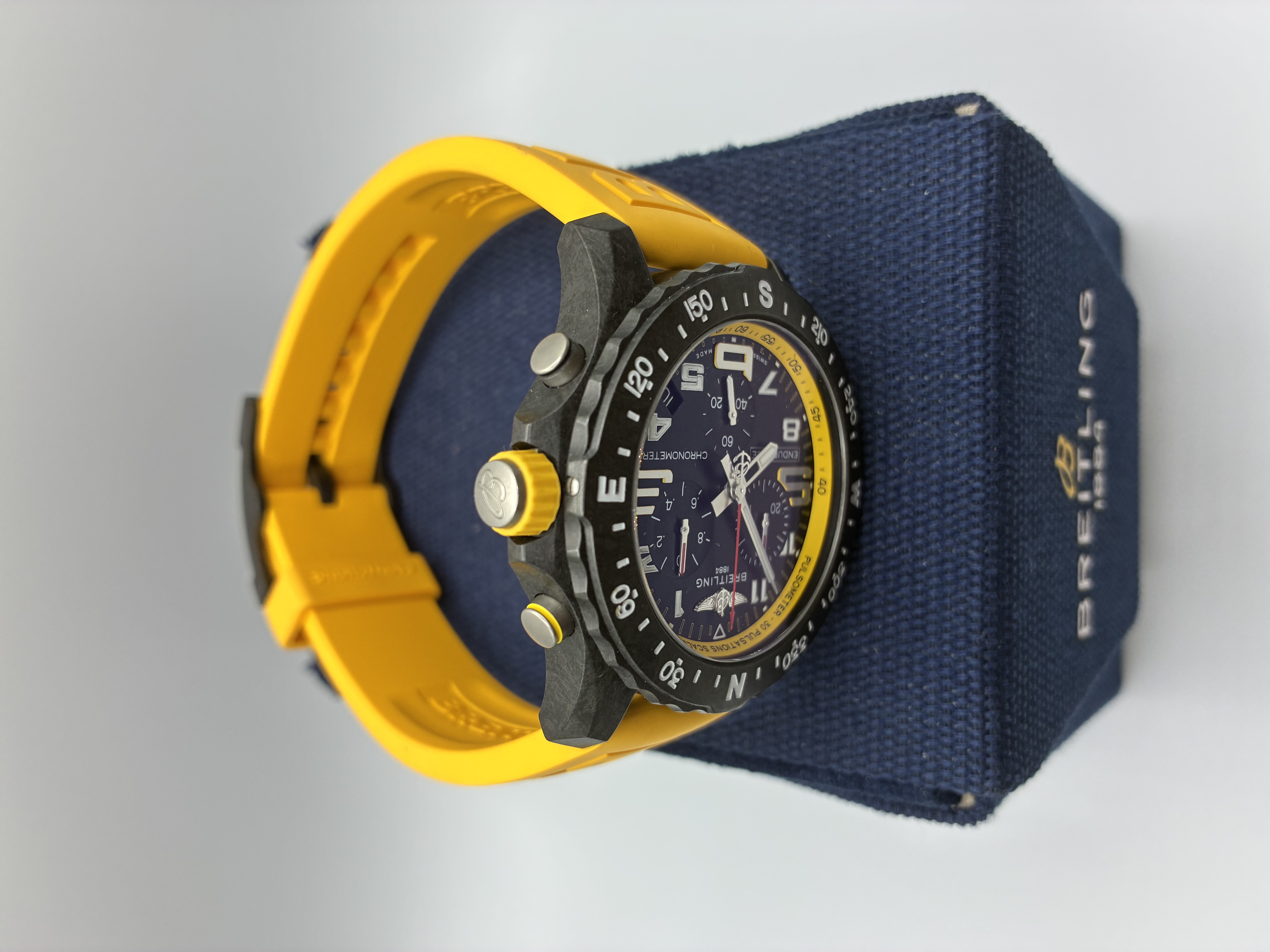Breitling Endurance Pro 44mm