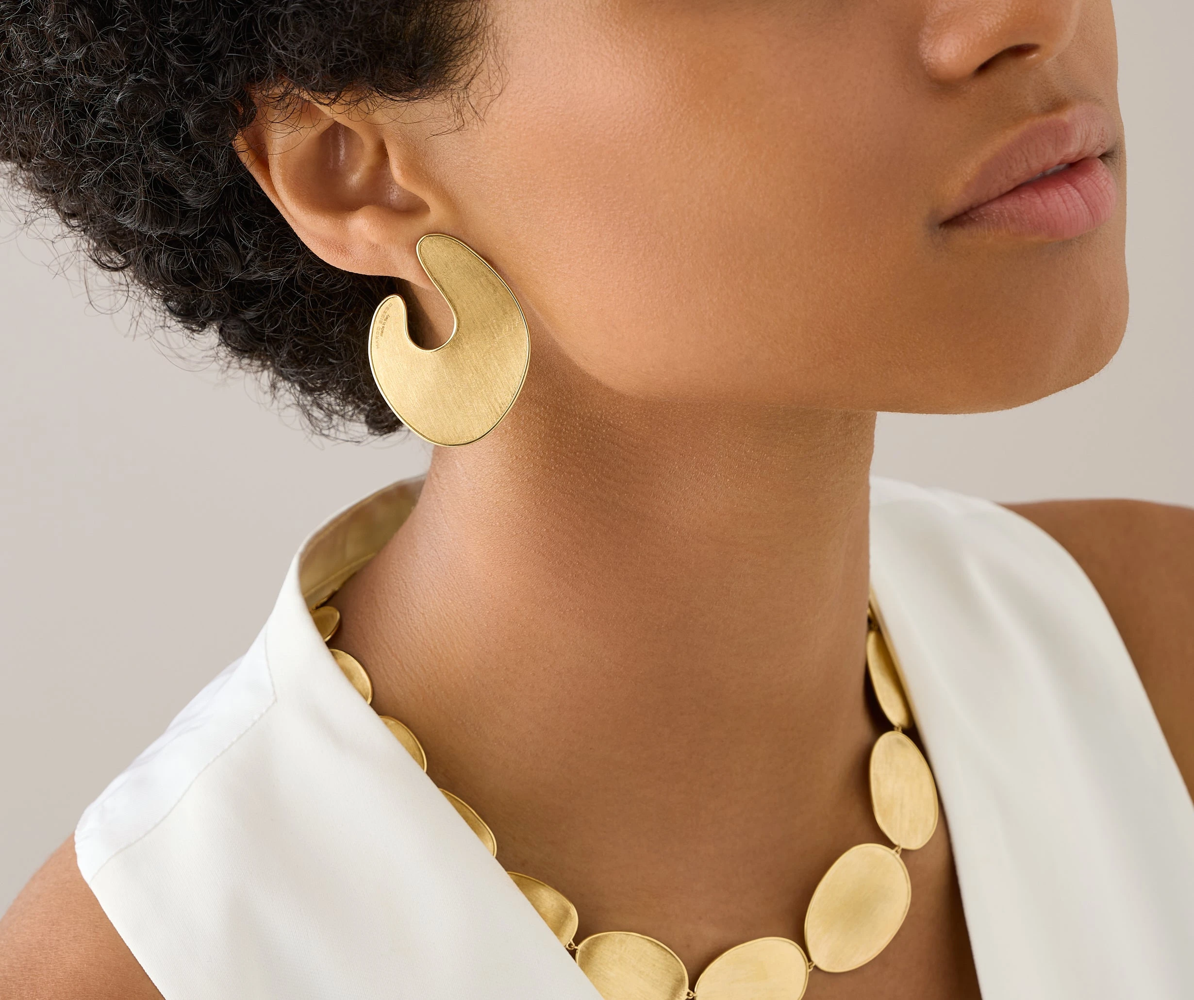 Marco Bicego Lunaria 18kt yellow gold irregular leaf earrings