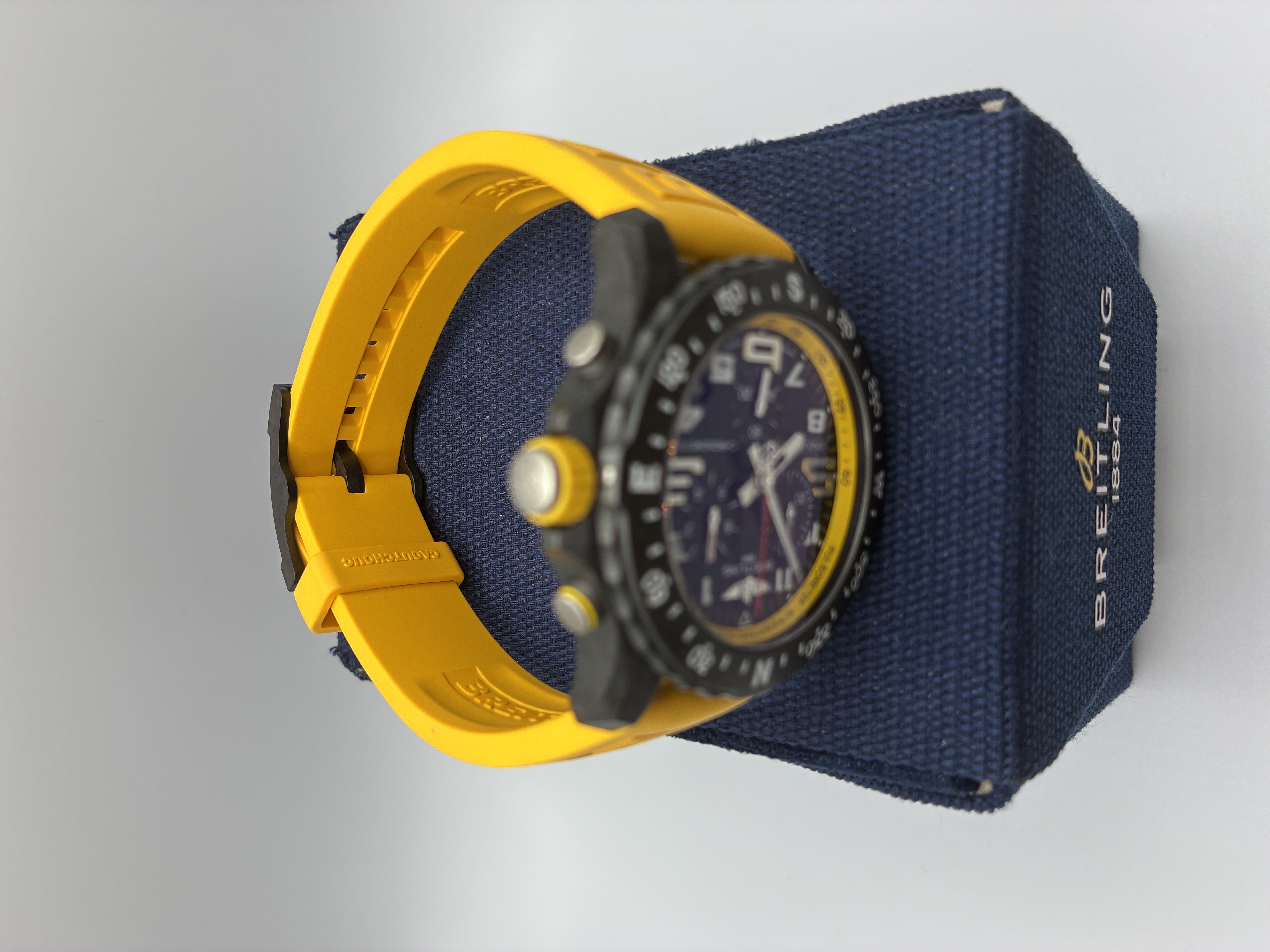 Breitling Endurance Pro 44mm