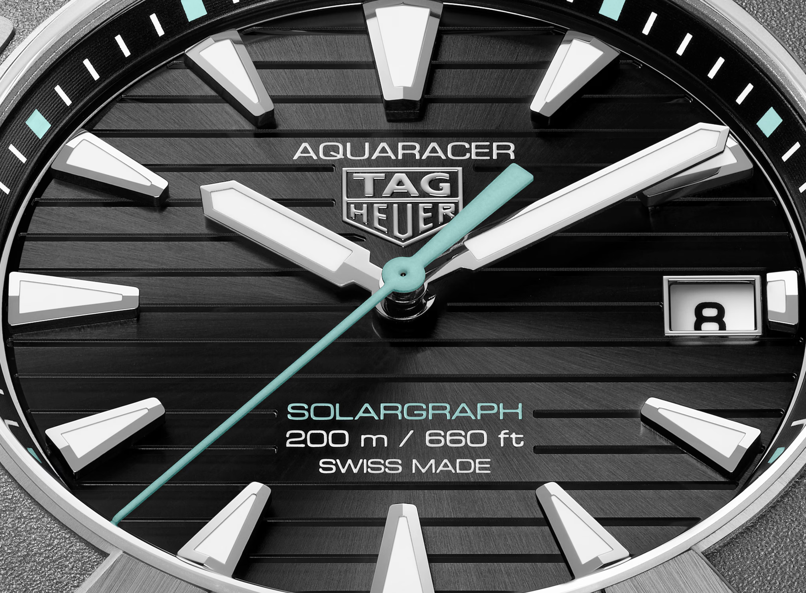 TAG Heuer Aquaracer Professional 200 Solargraph 40mm