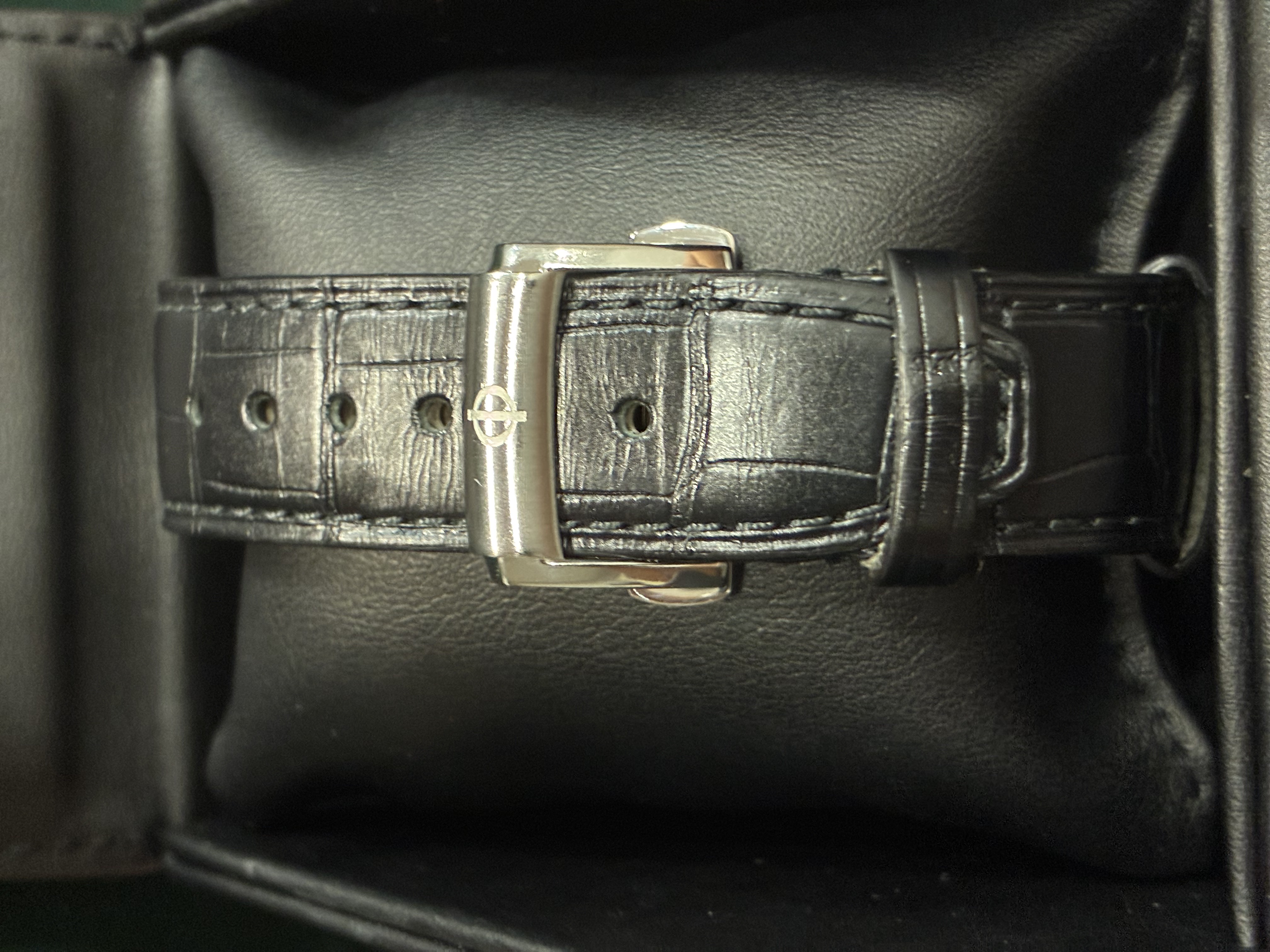 Baume & Mercier Clifton Automatic Chronograph Black Dial 43mm