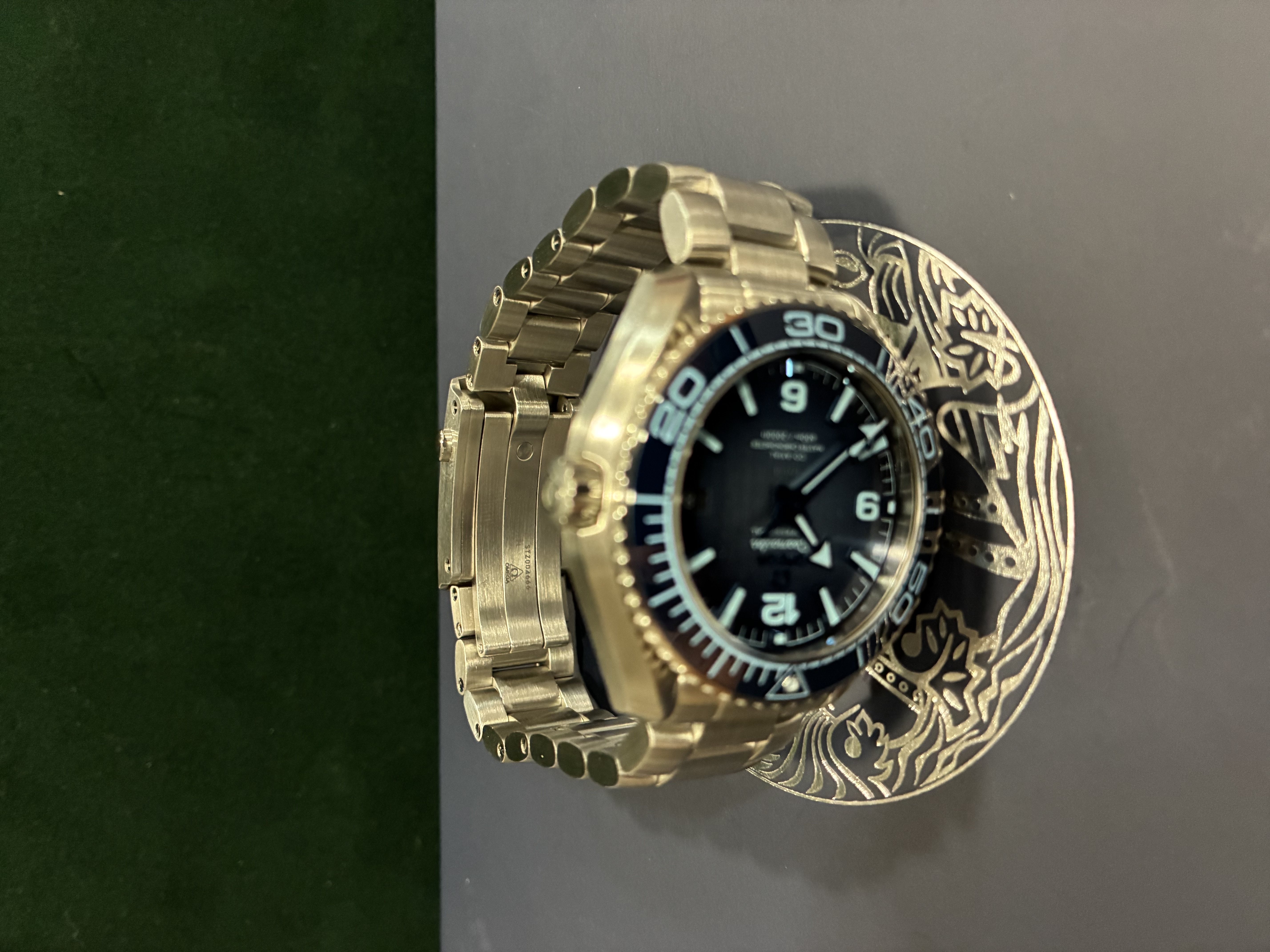 Omega Seamaster PLANET OCEAN 600M 39.5mm