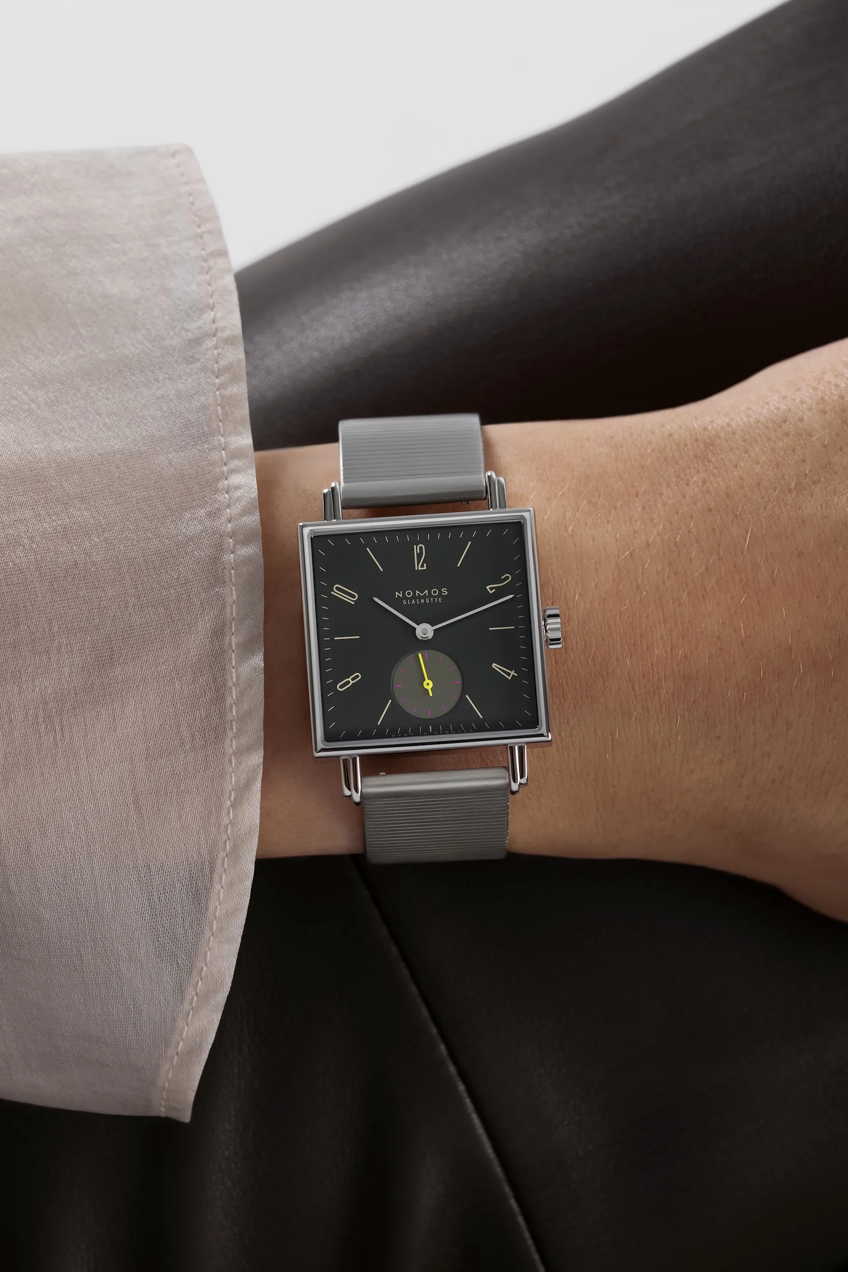 Nomos Tetra Basalt 29.5mm
