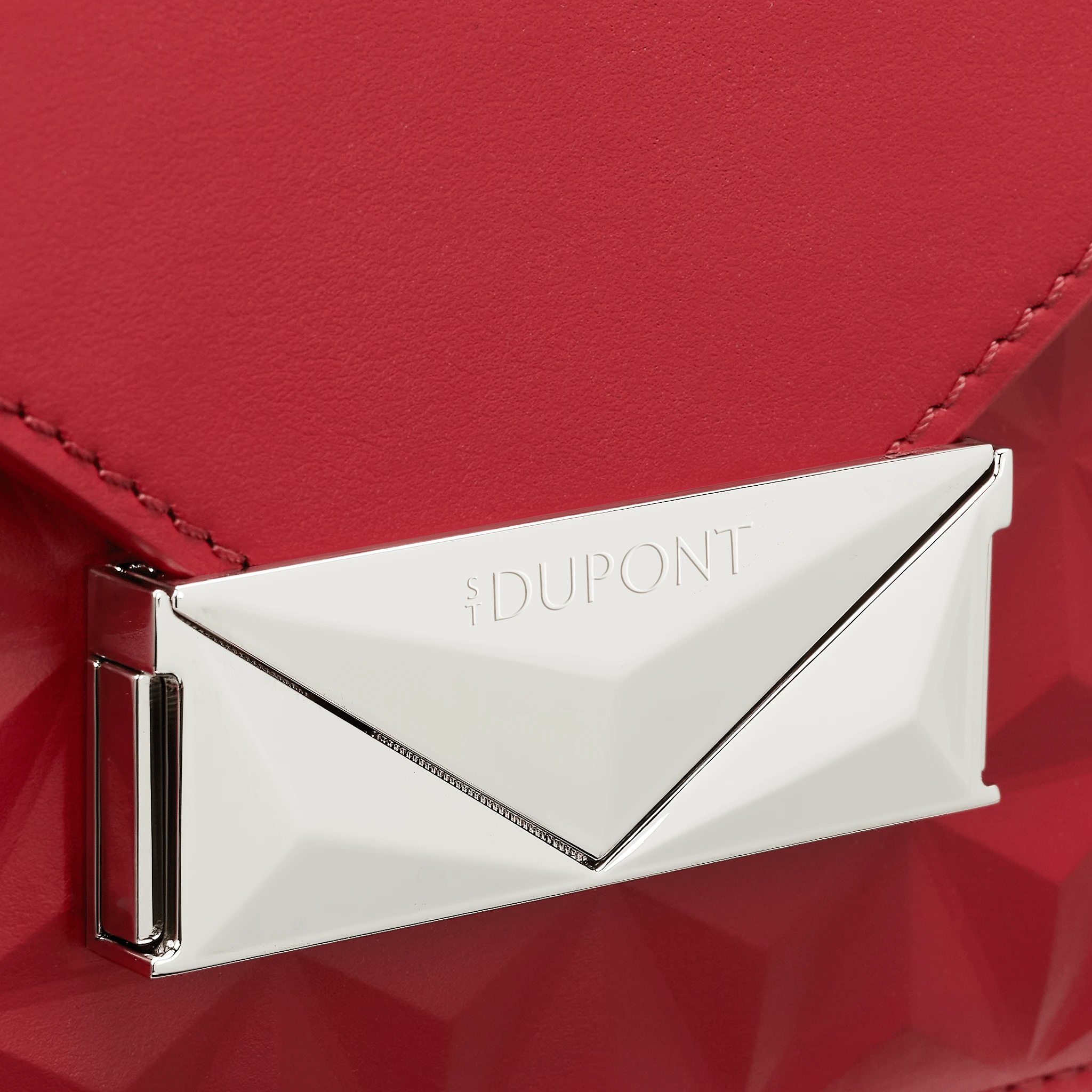 St Dupont Apex Nano Trunk