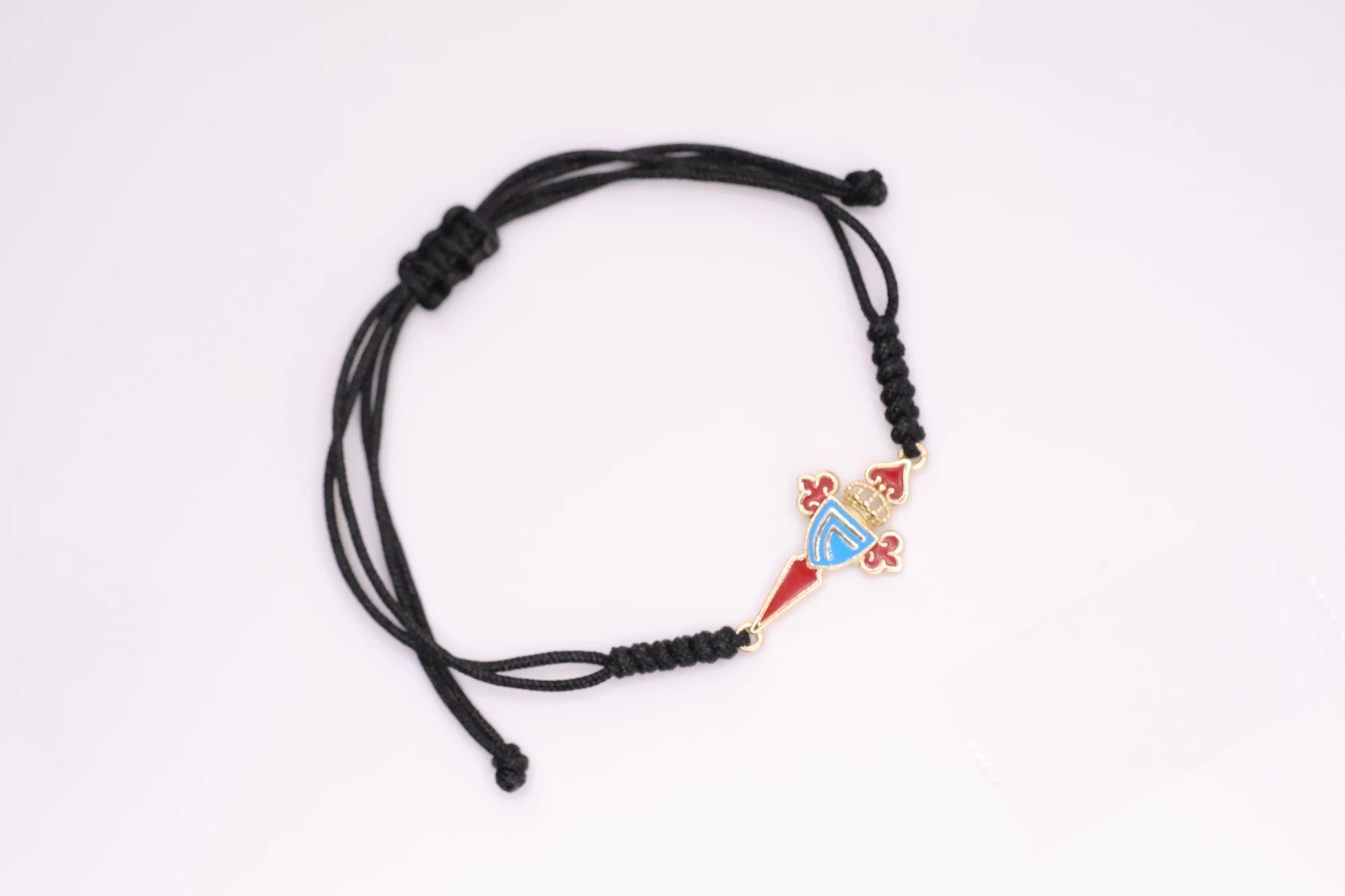 Joyeria Suiza Celta Pulsera Celeste Macramé · Oro amarillo y esmalte