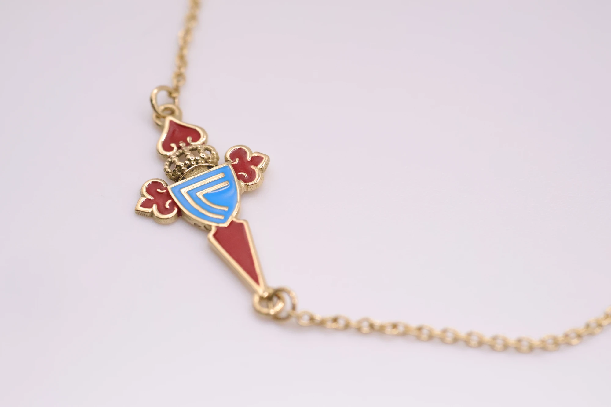 Joyeria Suiza Celta Pulsera Celeste Malla Forzada · Oro amarillo y esmalte