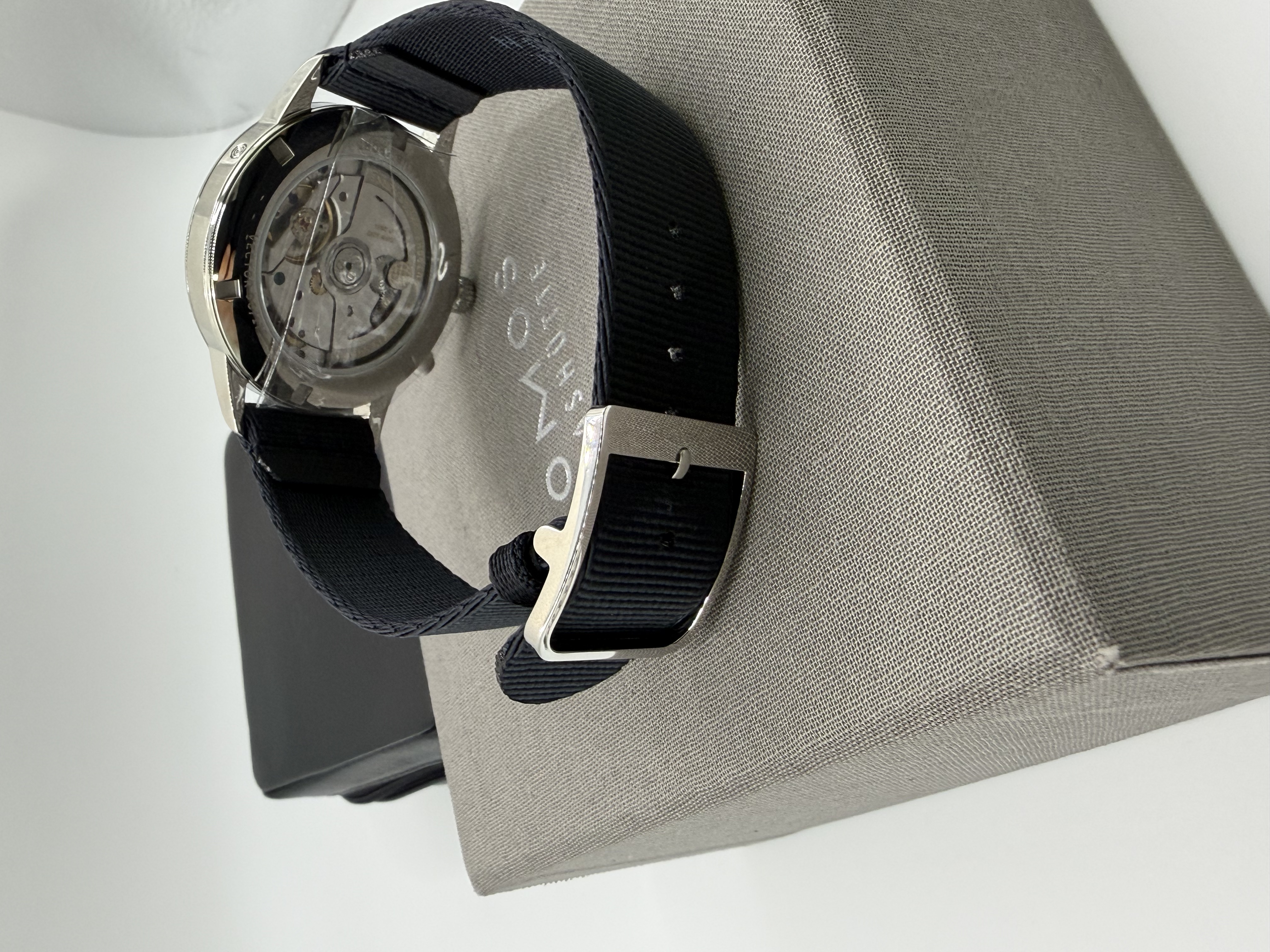Nomos Club Sport Neomatik Mundial Vector 40mm