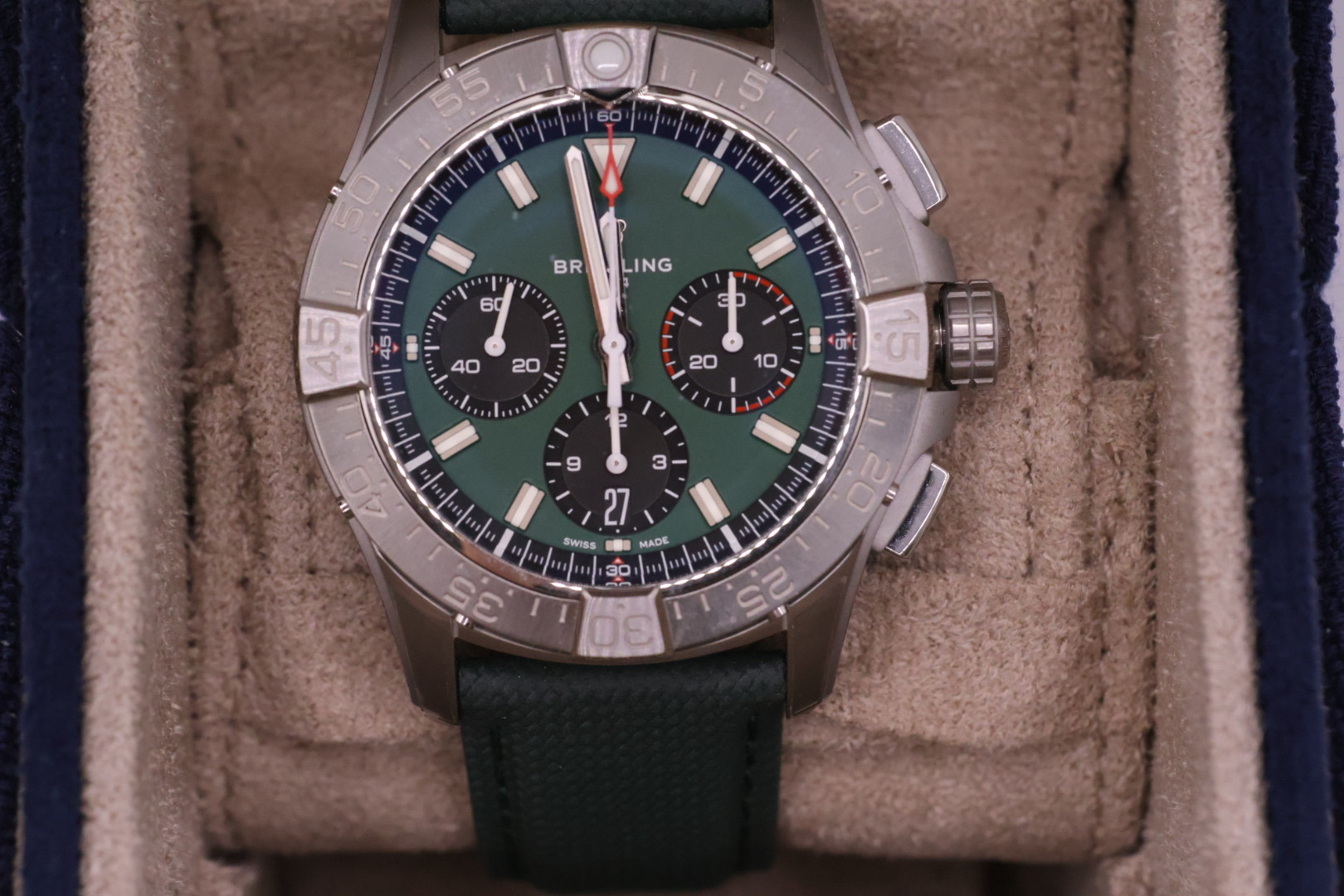 Breitling Avenger B01 Chronograph 42 (My23) 42mm